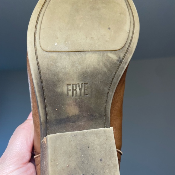 Frye Rowen Slip On Ankle Boots Booties Cognac Leather Finish Women Size 8.5 - Picture 9 of 12